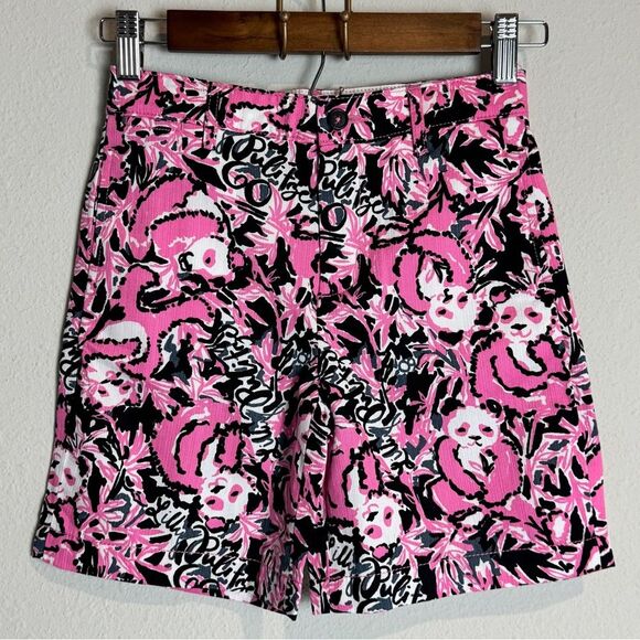 Lilly Pulitzer Hangin With My Boo Panda Beaumont Shorts Boy's 6 NWT - Picture 1 of 8